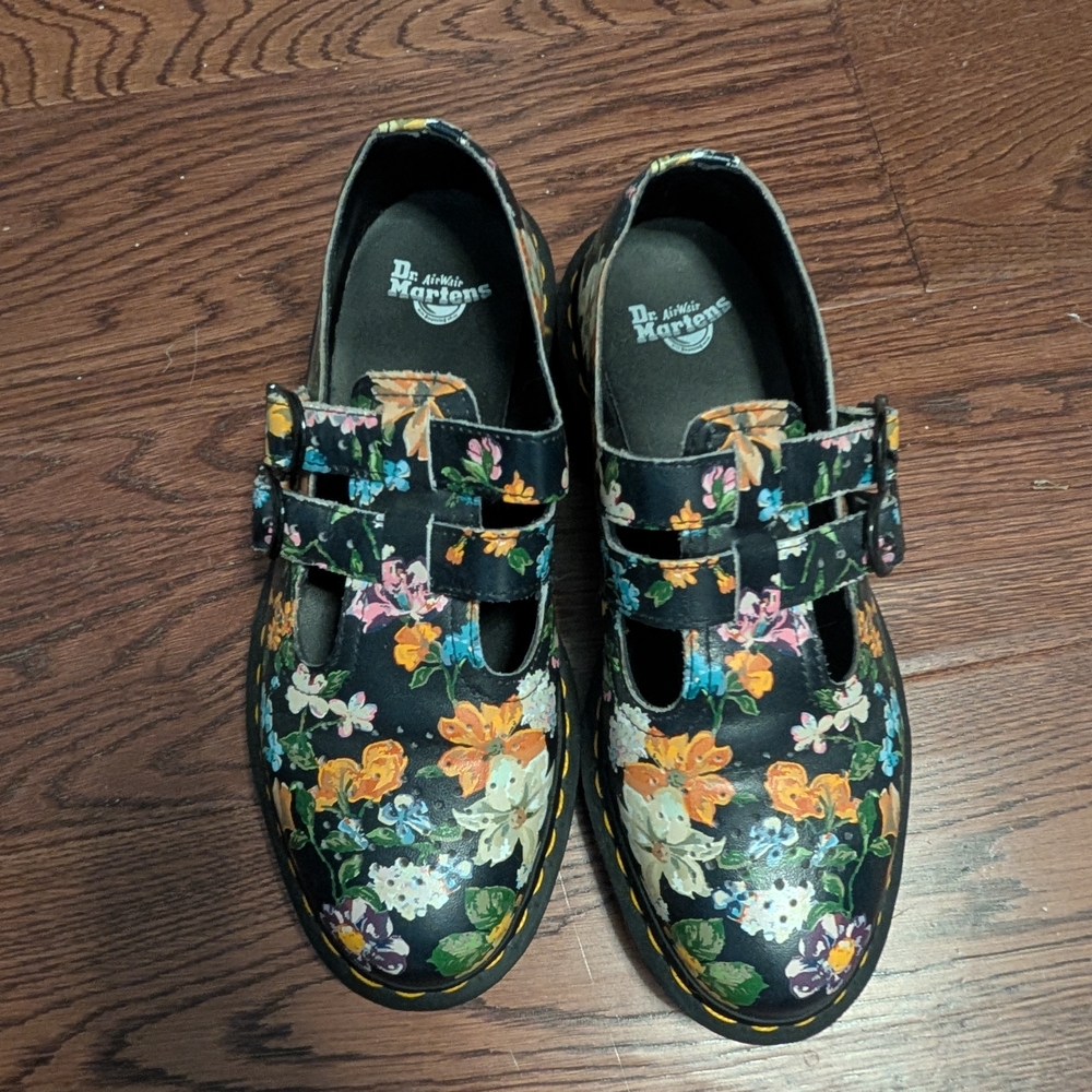 Dr. Martens Floral Black Shoes